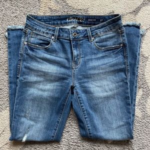 Women’s size 27 Grace jeans